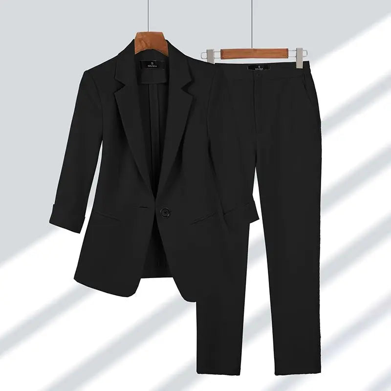 Amelia Women's Tailored Suit - Blazer & Trousers - Structured Fit - Single Button - Formal Wear