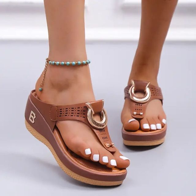Daniela | Orthopädische Sommer-Sandalen für Damen | Bequem, stilvoll & gesundheitsfördernd