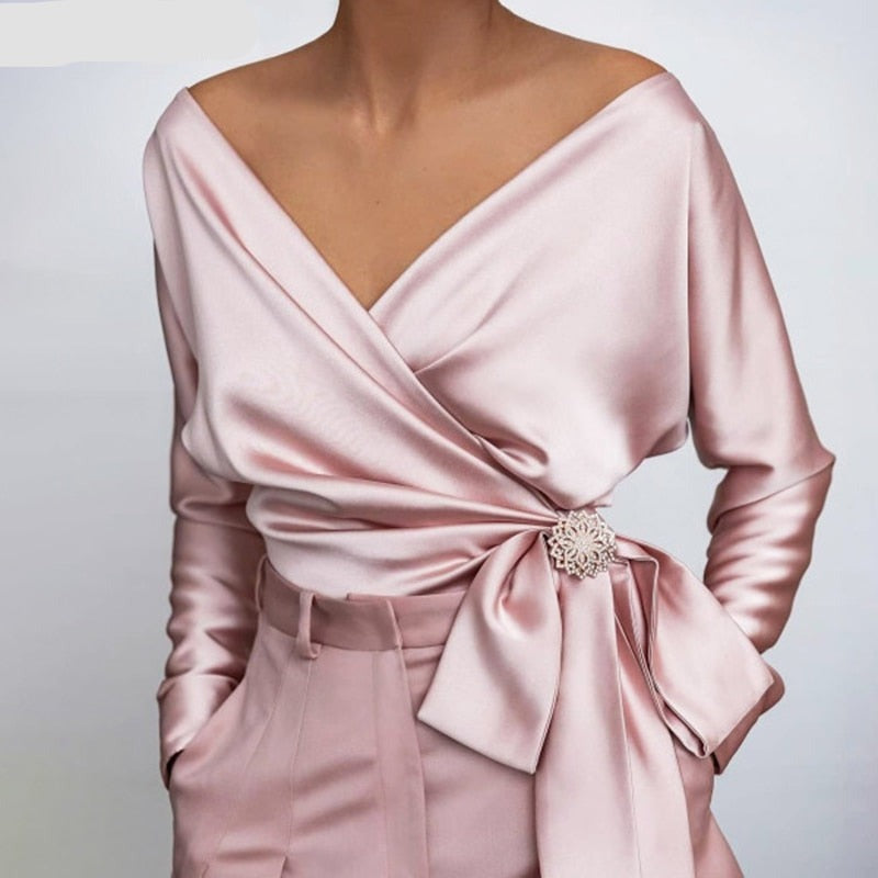 Davina | Seidenbluse für Damen | Luxuriös, elegant & vielseitig kombinierbar