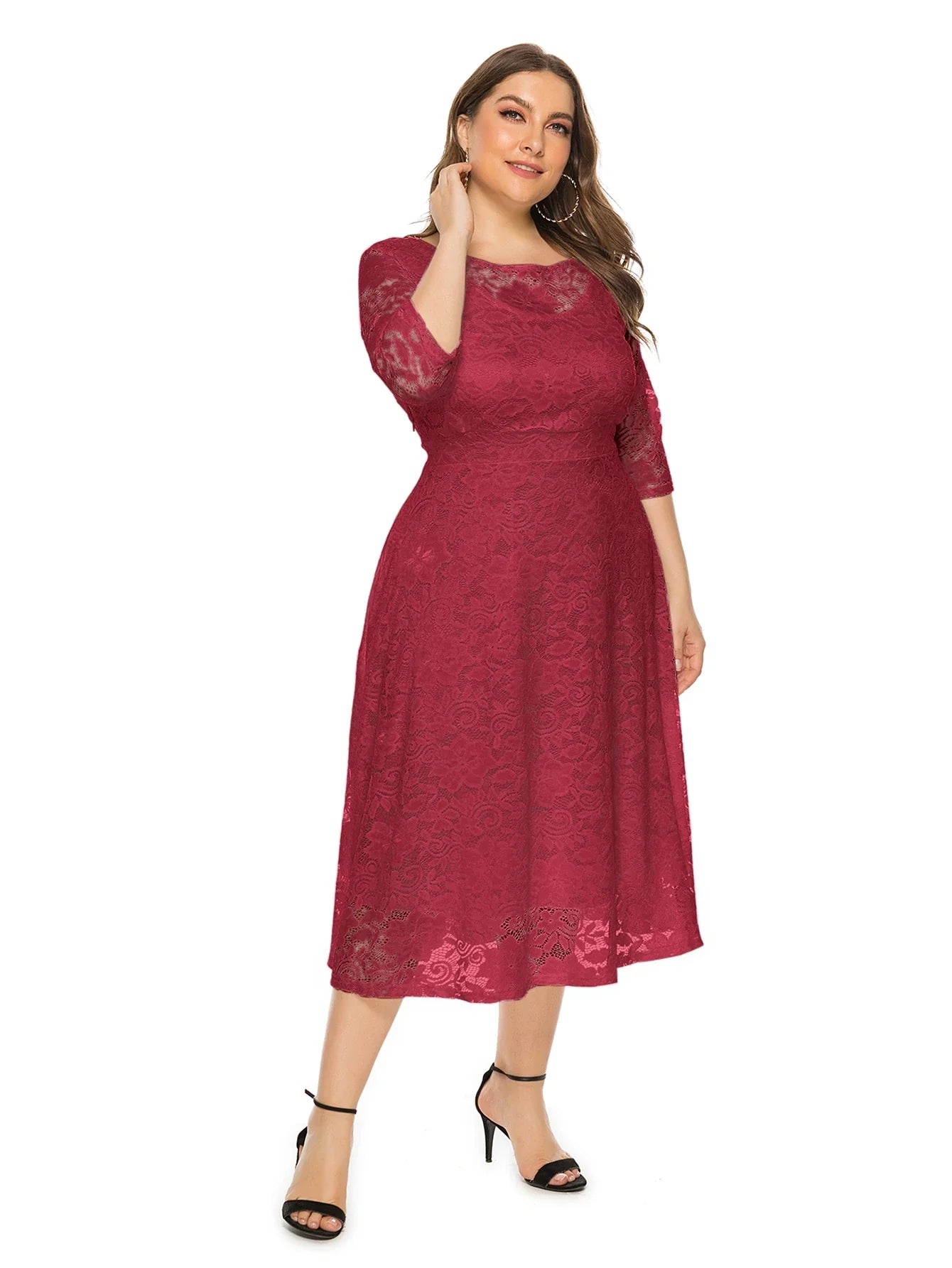Elegantes Spitzenkleid für Damen | Lang geschnittenes Kleid mit Kontrast-Spitze