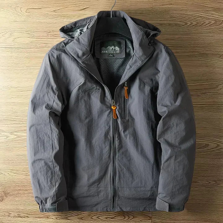 Hochwertige wasserdichte und atmungsaktive Outdoorjacke für Männer