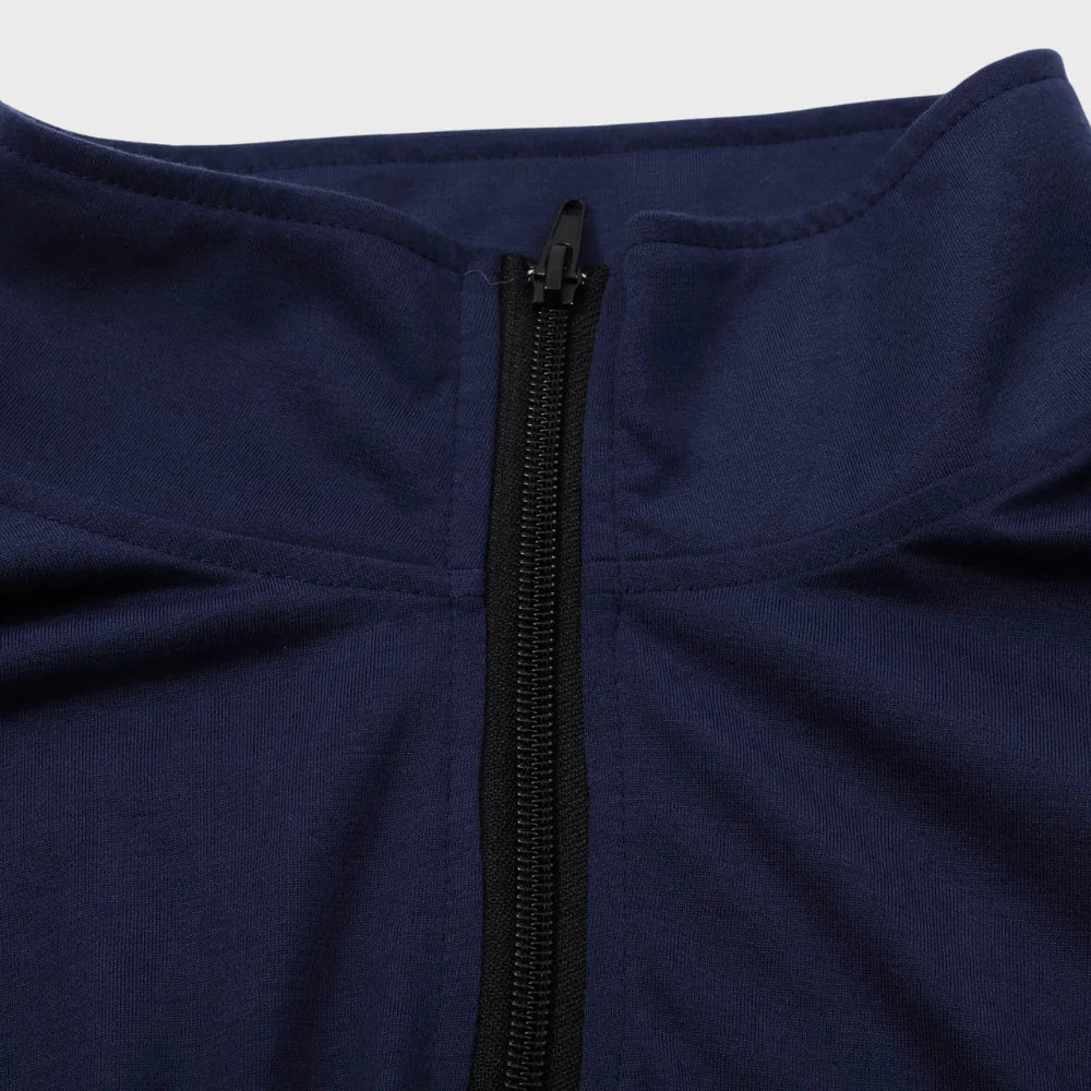 Kuscheliger Winterpullover mit praktischem Reißverschluss