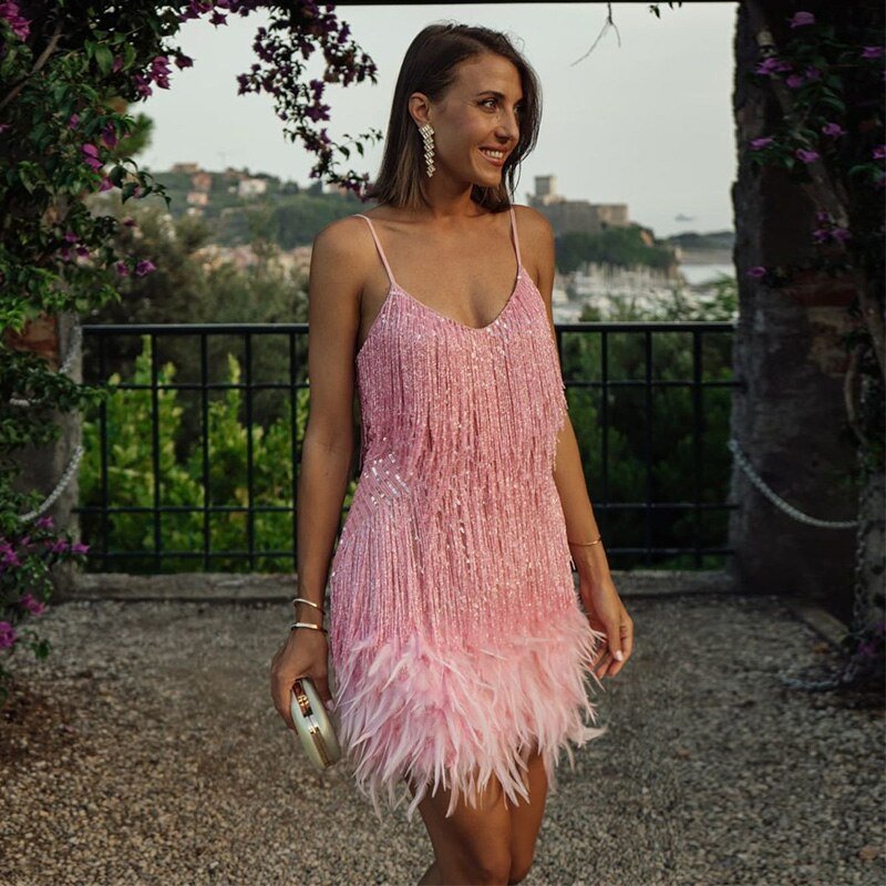 Vanessa | Cocktailkleid mit Spaghettiträgern und Federn | Glamouröses Minikleid für Partys