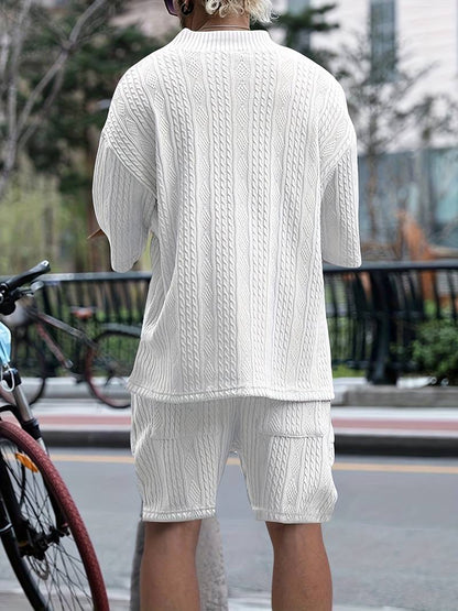 Andrew | Bequemes Strickset mit V-Ausschnitt und passenden Shorts für Herren | Stilvoll, komfortabel & vielseitig