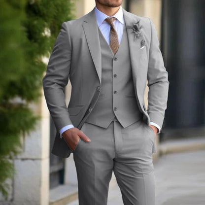 Bence | Dreiteiliges Herrenanzug-Set mit Stehkragenblazer, Weste und Hose im modernen Stil