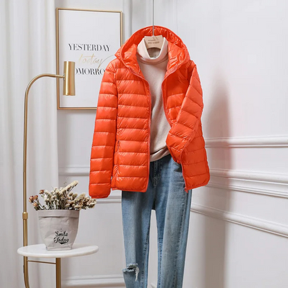 Damen Pufferjacke Ultraleicht mit Kapuze – Faltbare Steppjacke für Reisen