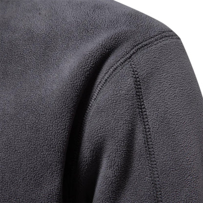 Kuschelwarmer Fleecepullover für kalte Tage
