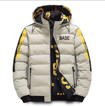 Moderne Herren Daunenjacke für kalte Wintertage